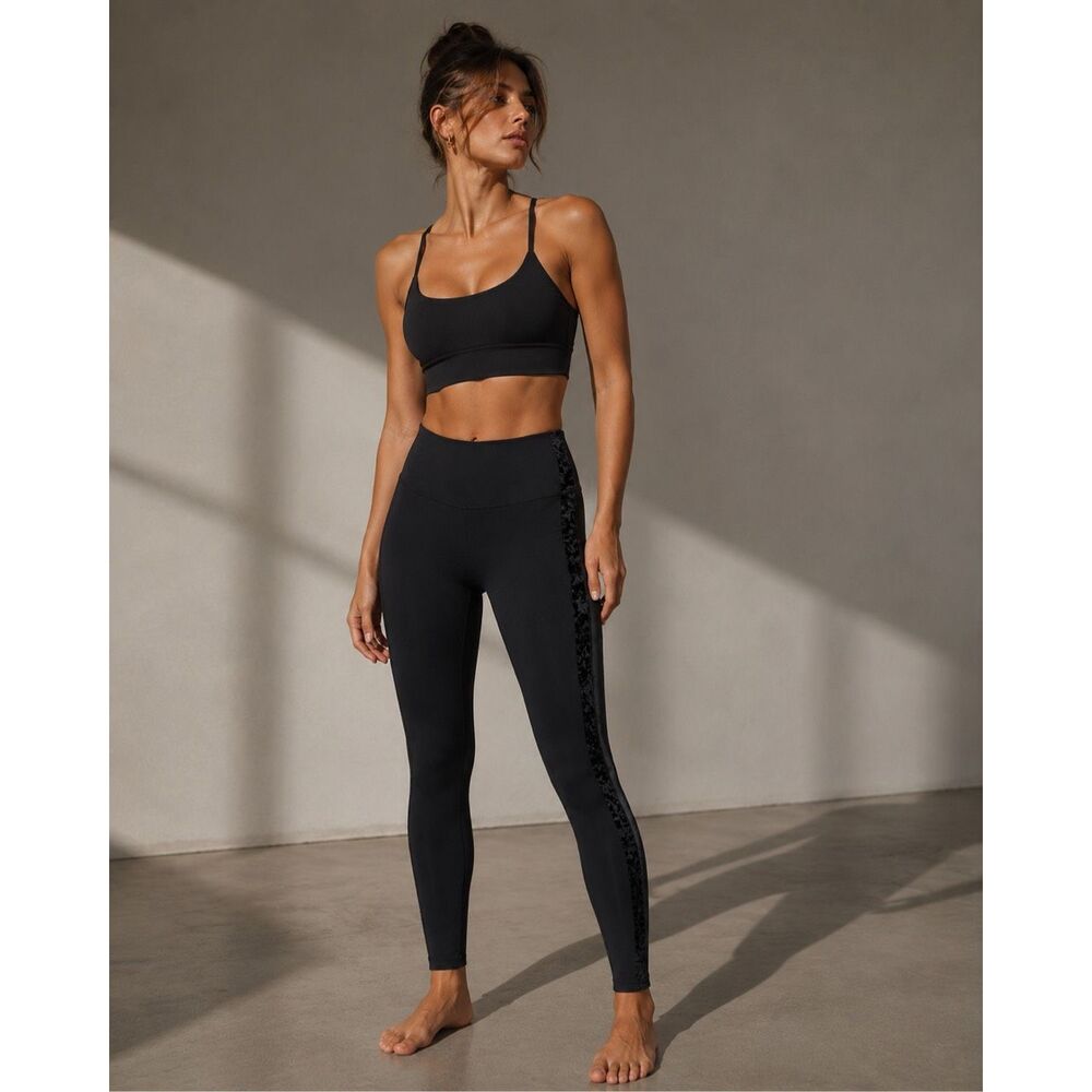 NWOT LULULEMON align leggings high waist w crushed velvet panels Sz 2 $128 E3